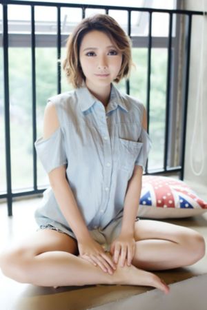 刀在喉咙