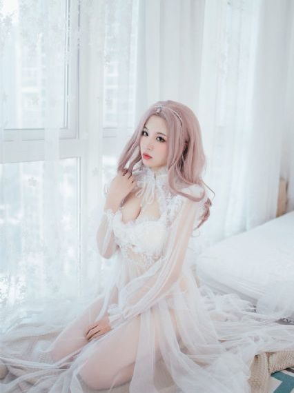 变成黑皮辣妹后